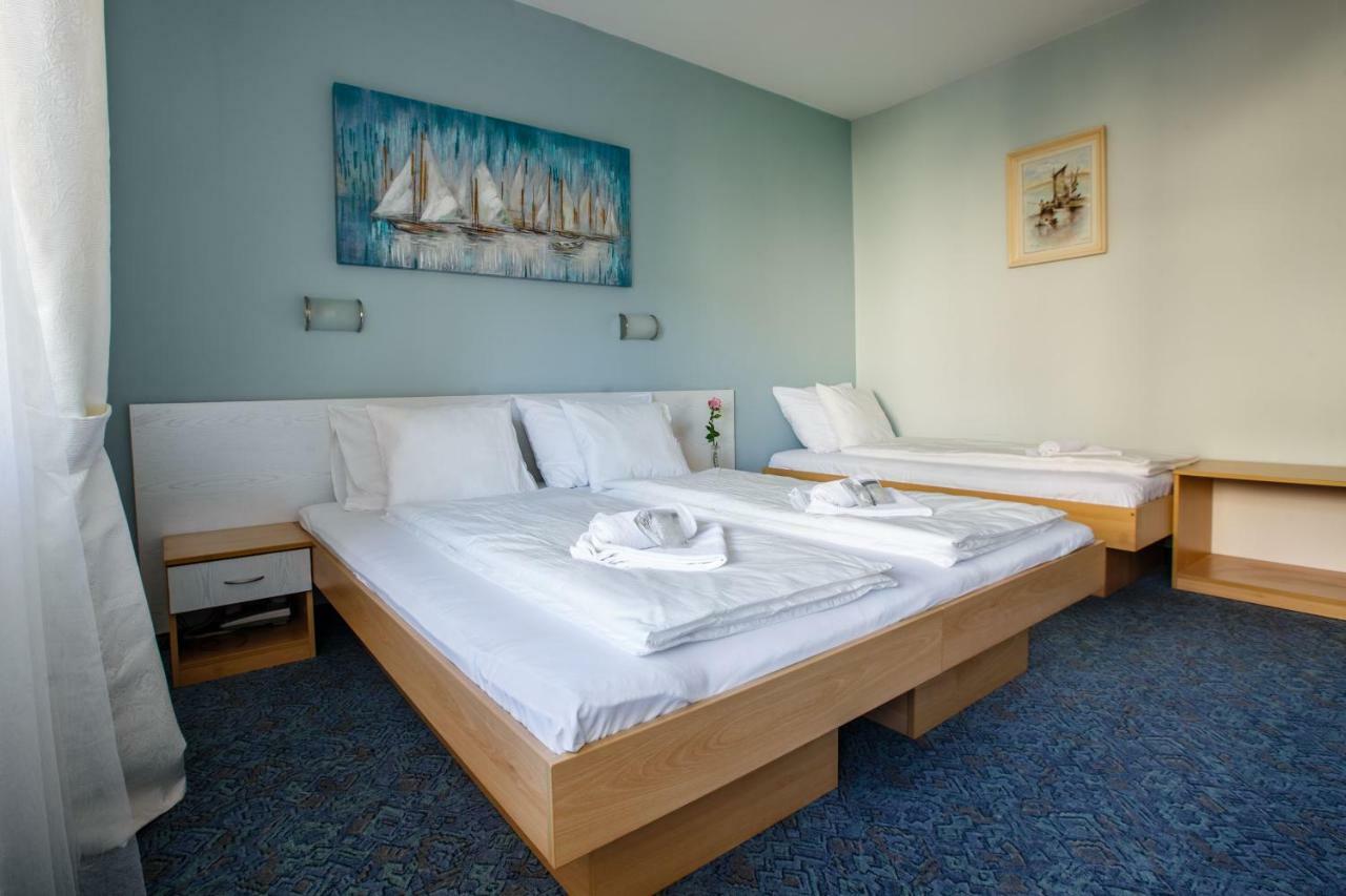סטוברץ Rooms Split מראה חיצוני תמונה