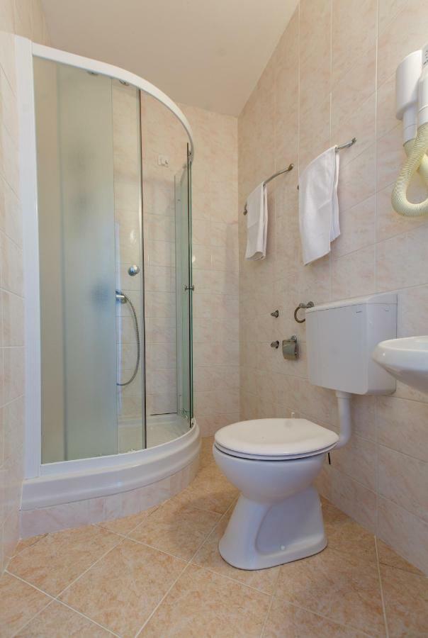 סטוברץ Rooms Split מראה חיצוני תמונה